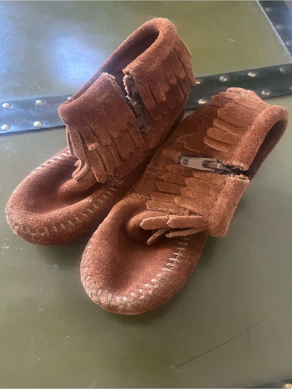 Minnetonka Kids brown Suede Fringe Moccasins with Side Zip